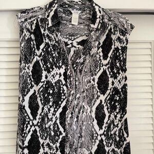 Cache Sleeveless V Neck Blouse -L